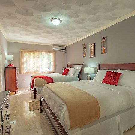 Tropical Escape Villa Очо Риос Екстериор снимка